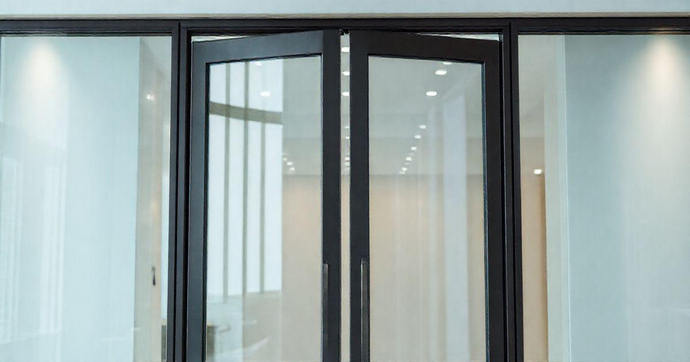 Porta Sanfonada de Vidro: A Solução Elegante para Ambientes Modernos